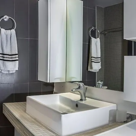 Myrto Living In Luxury And Enjoying The View Apartment Aria